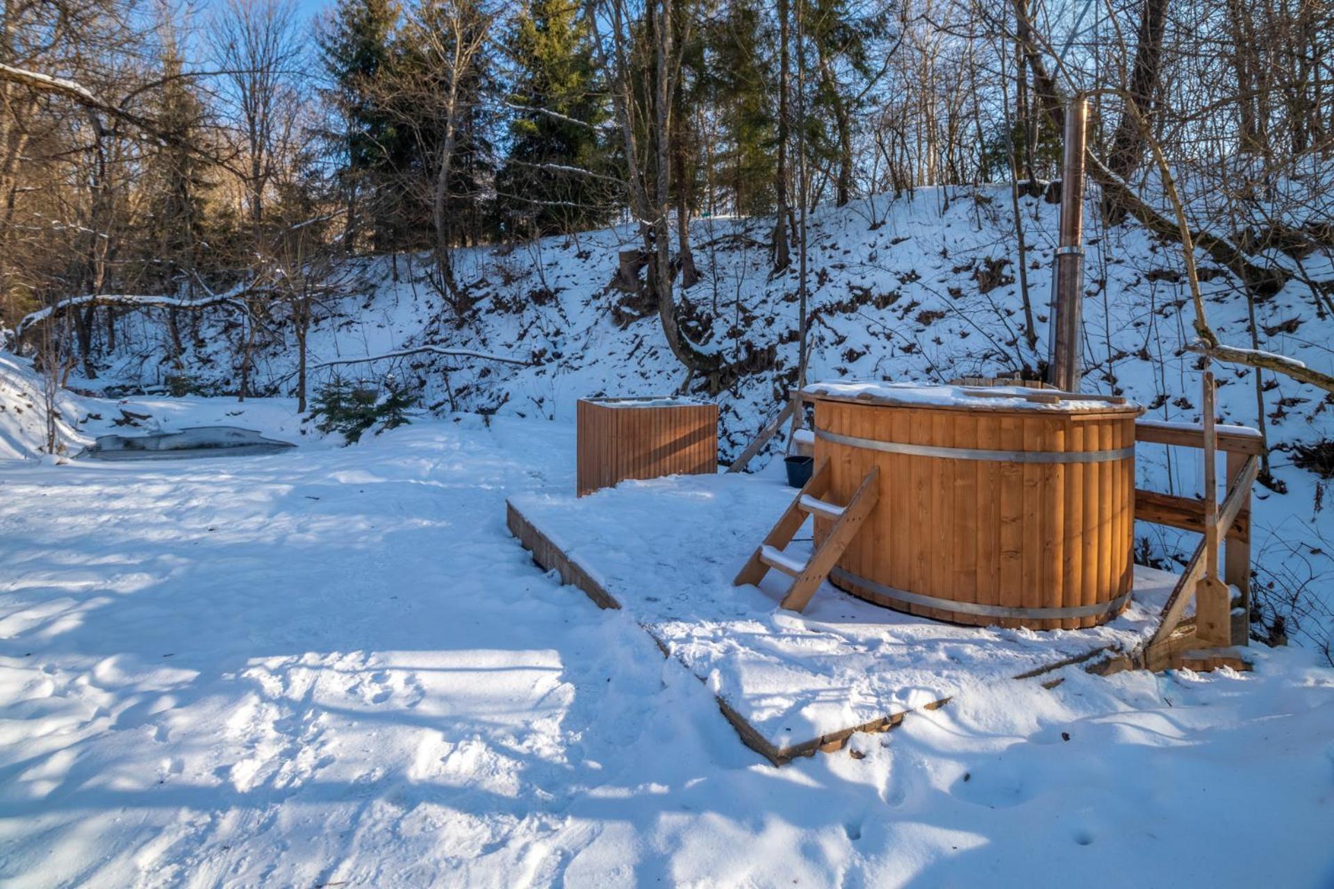 Тихий Куточок Villa Izki Exteriör bild