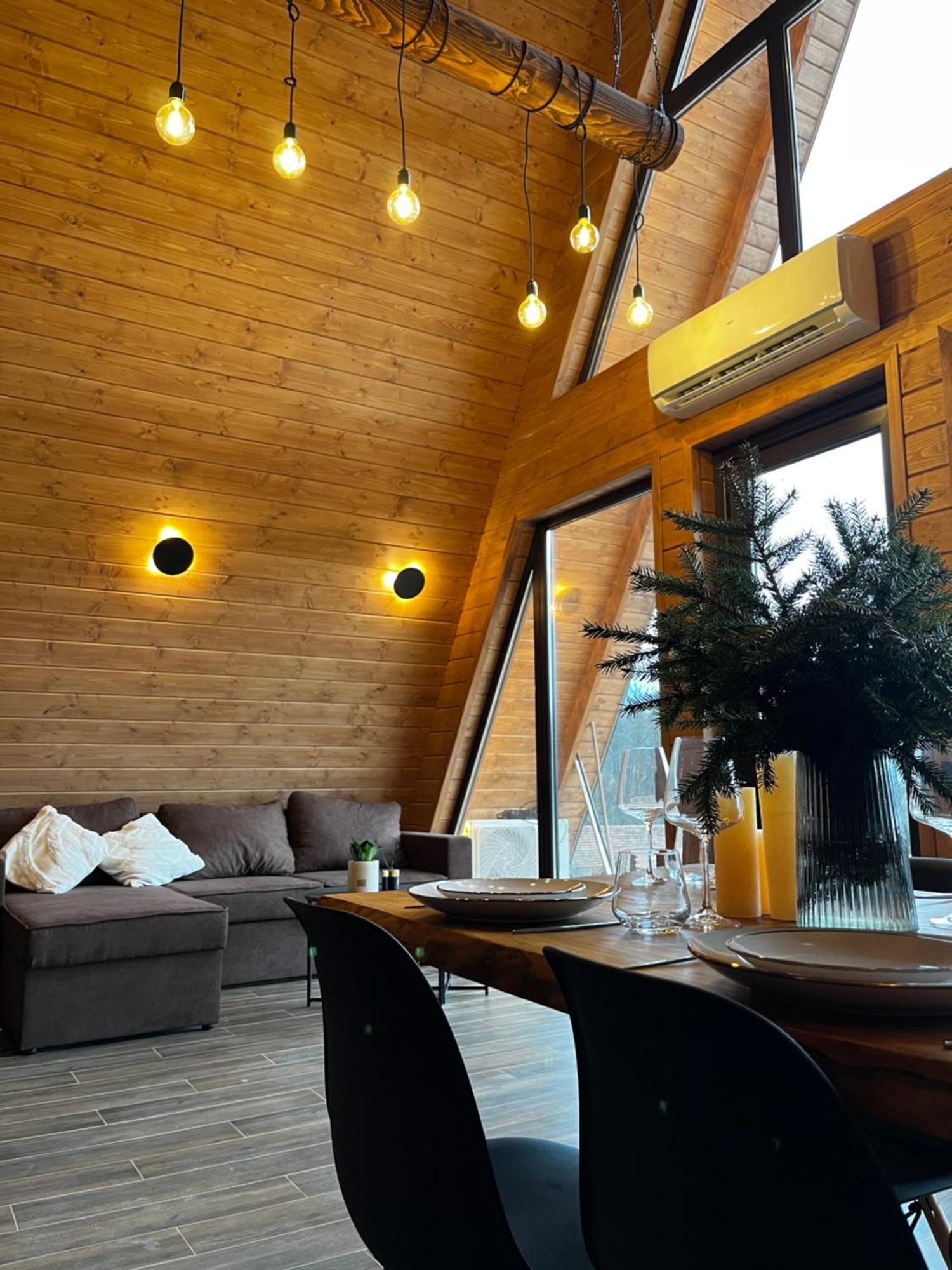 Тихий Куточок Villa Izki Exteriör bild