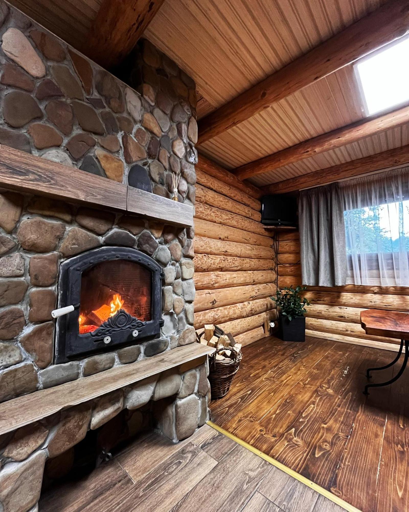 Тихий Куточок Villa Izki Exteriör bild